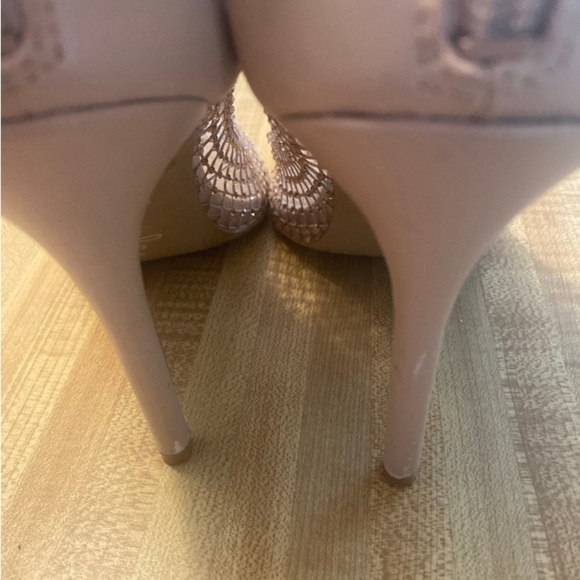 Charles by Charles David Pursue Womens Mesh Stilettos Dress Heels size 9 - Picture 8 of 11